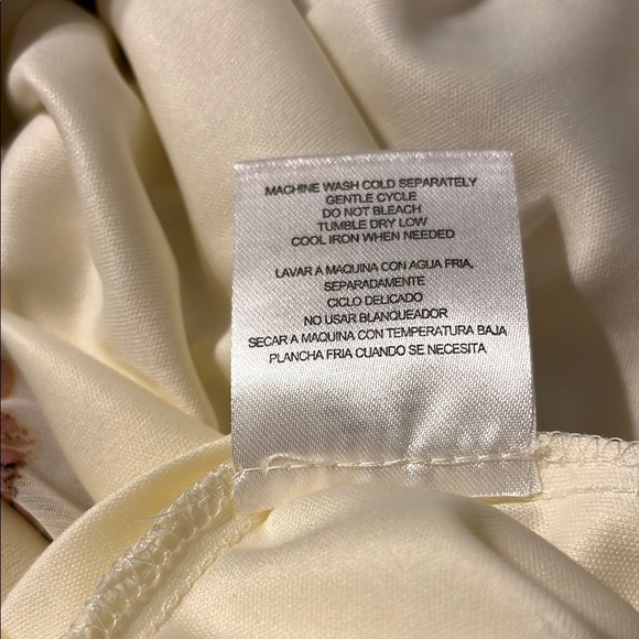 City Triangles Floral Print Ruffle Sleeve Dress - Picture 6 of 7